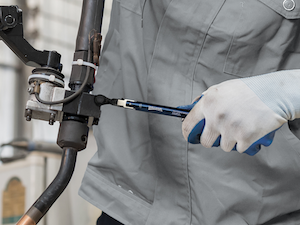 Torque Breakover Wrench provides lightweight, flexible fastening