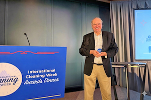 Martyn Davis&mdash;ISSA Industry Award 